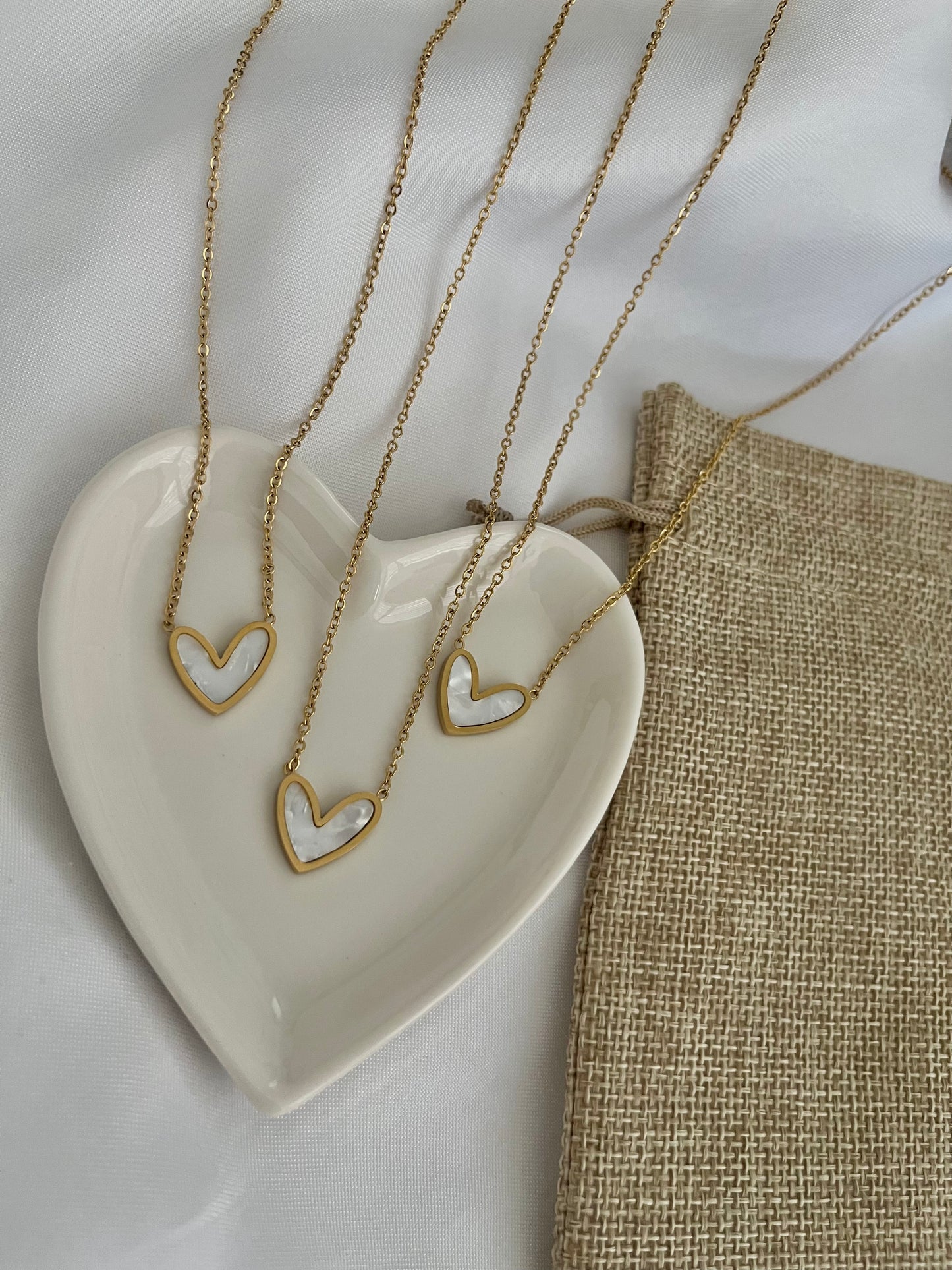Love me necklace - Dolché Jewelry