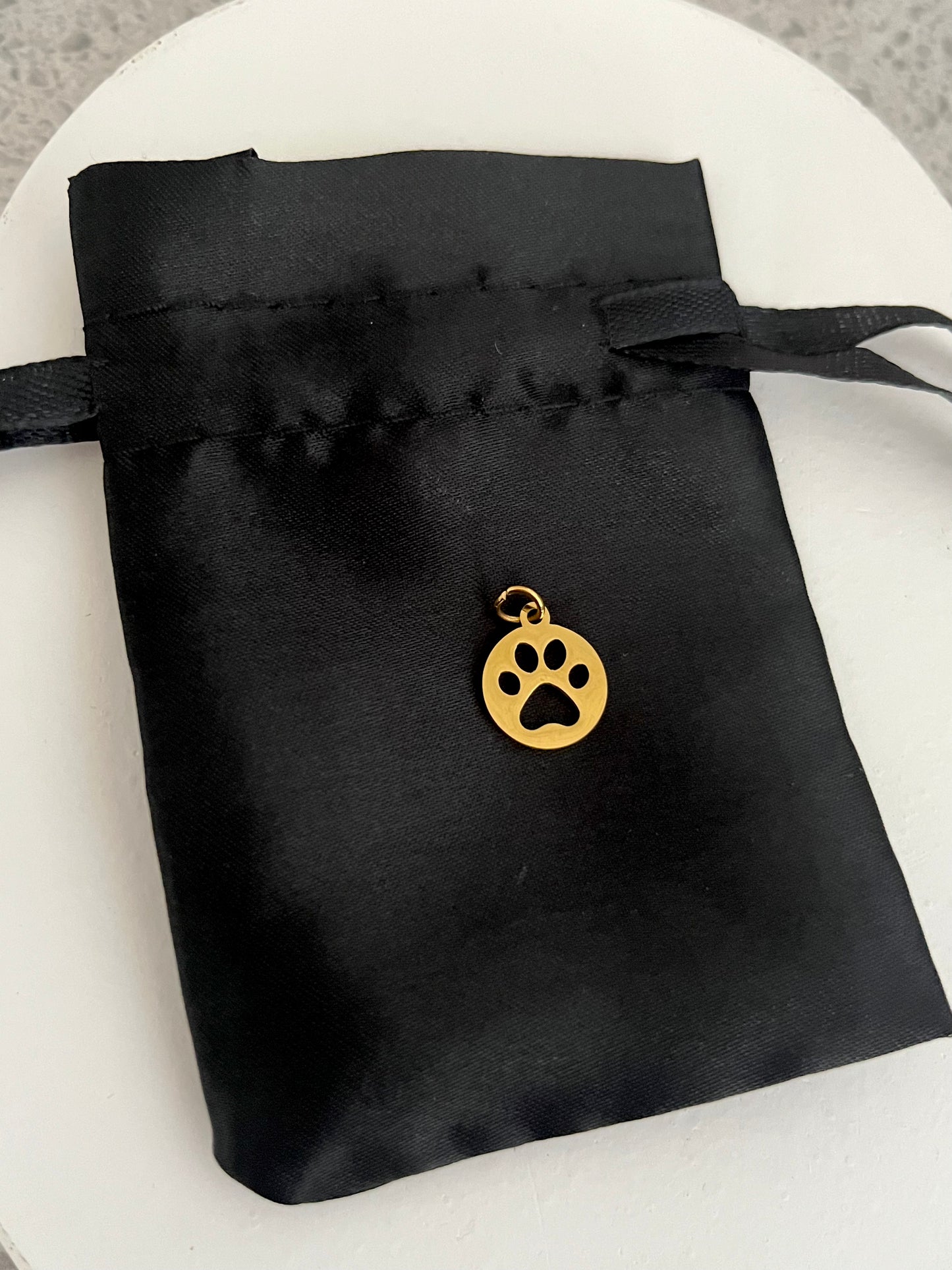 Puppy dog paw charm - Dolché Jewelry