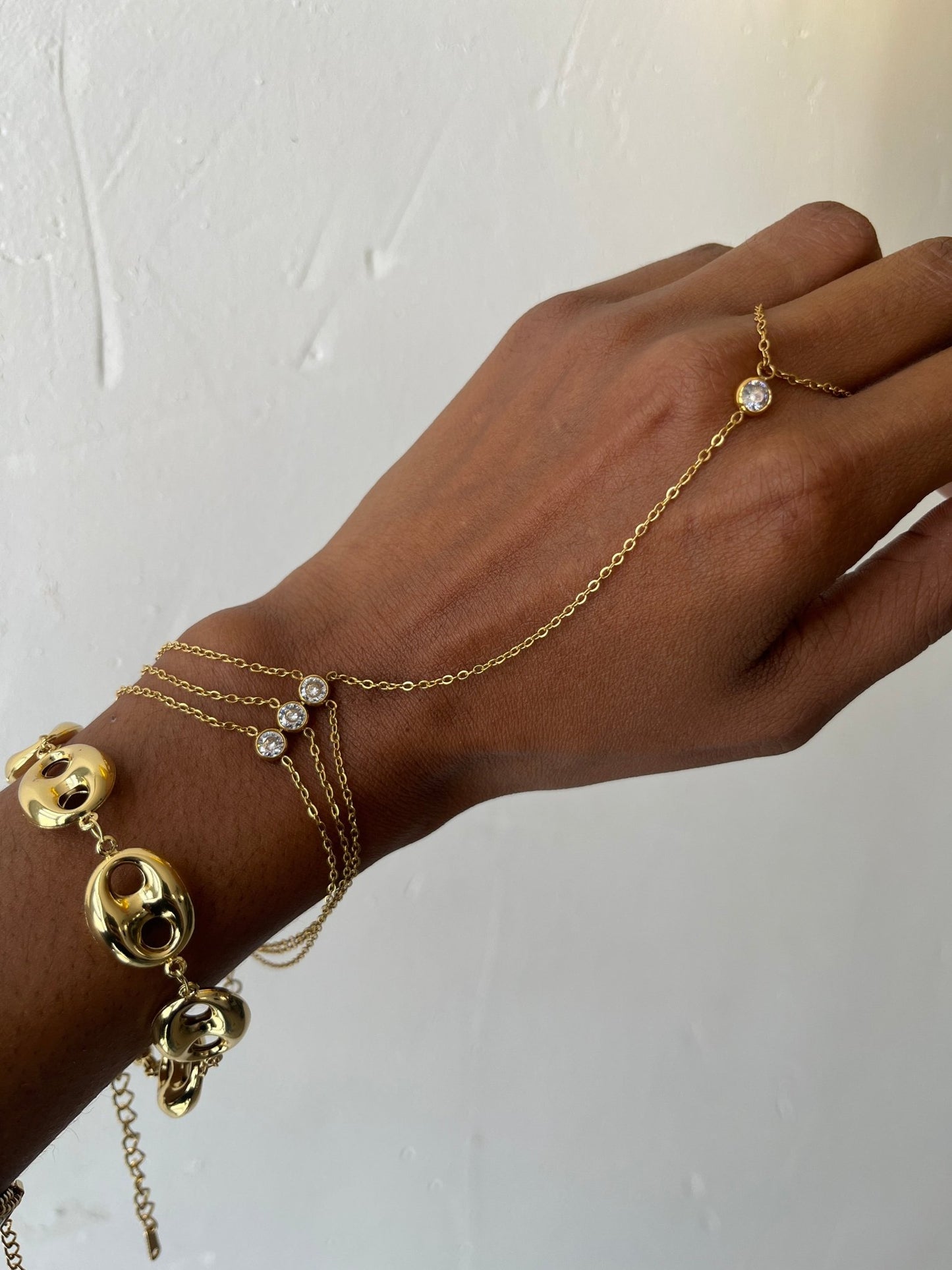 Jade hand chain - Dolché JewelryDolché Jewelry