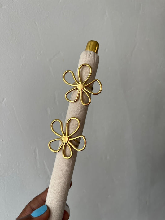 Magnolia ring - Dolché JewelryDolché Jewelry