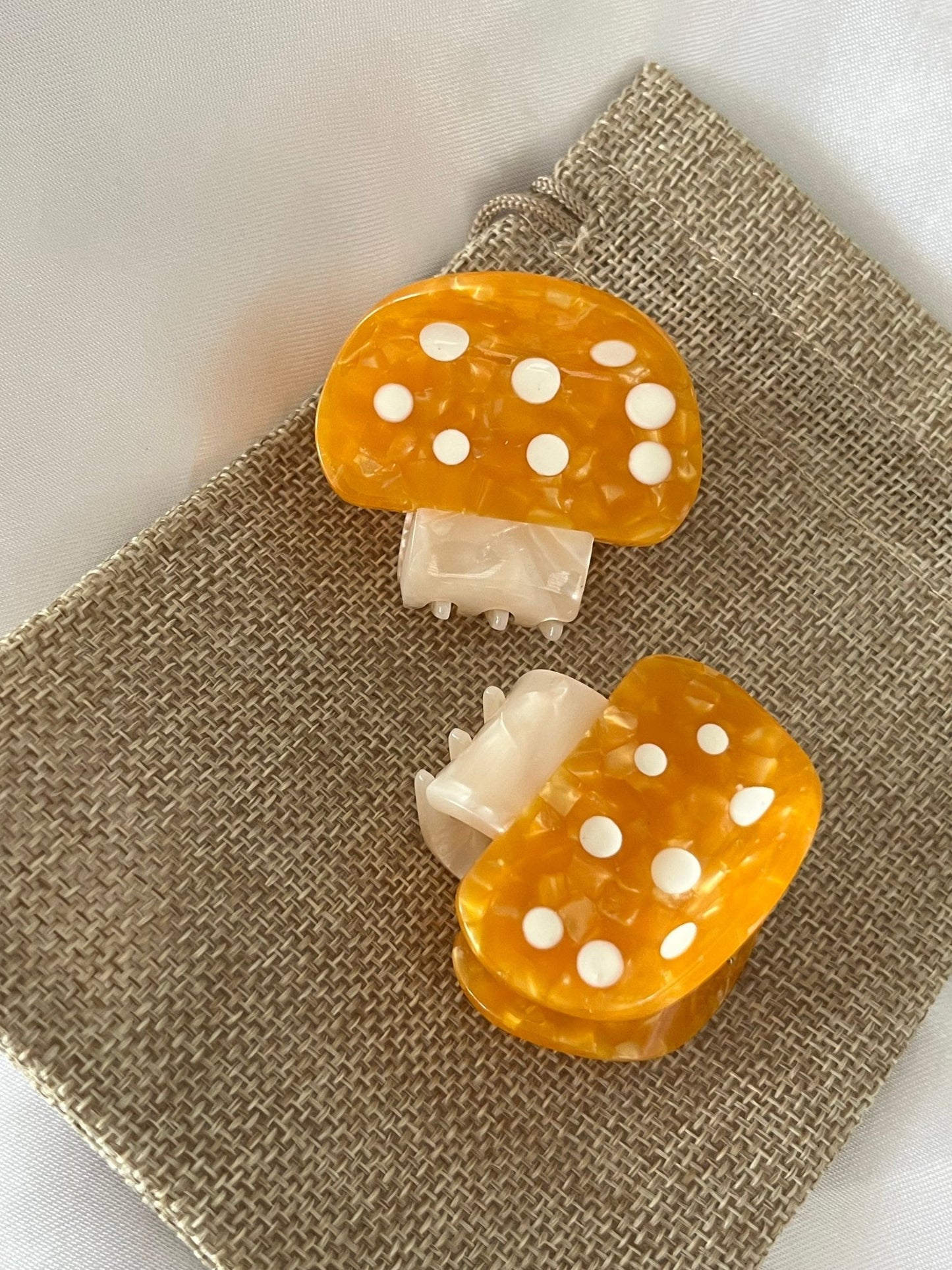 Mushroom hair clips - Dolché Jewelry