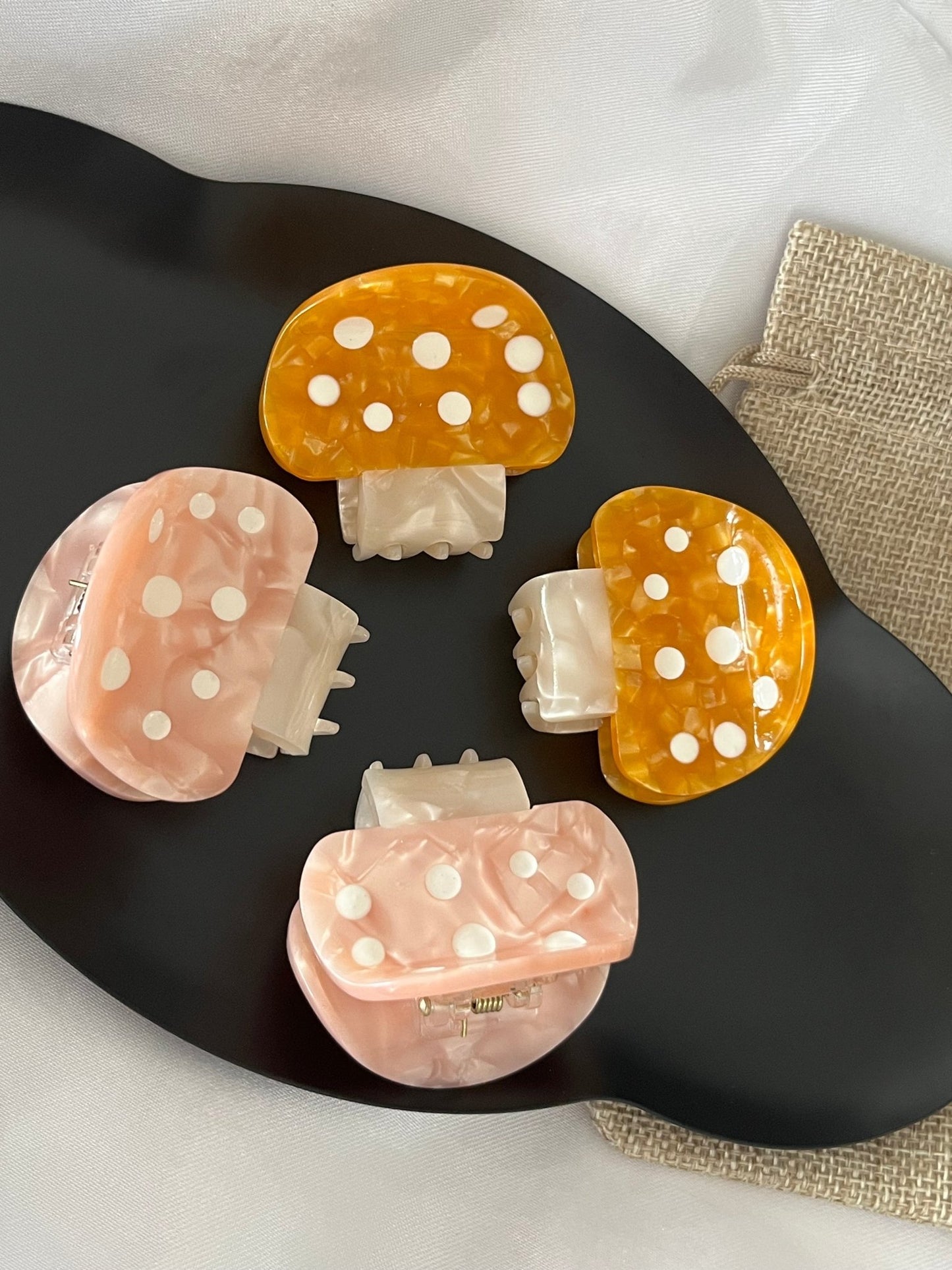 Mushroom hair clips - Dolché Jewelry
