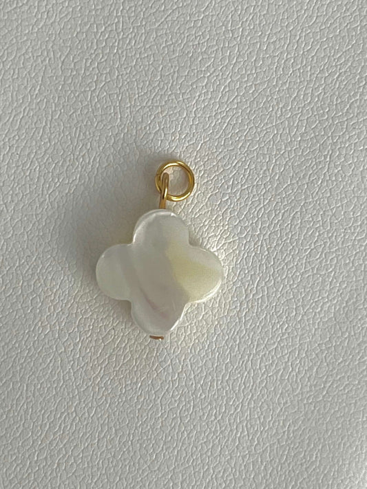 White charms - Dolché Jewelry