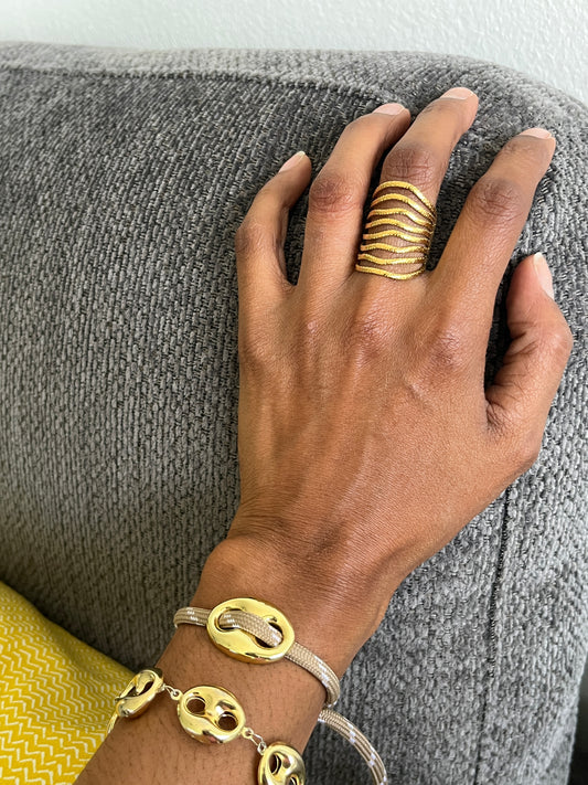 Ana ring