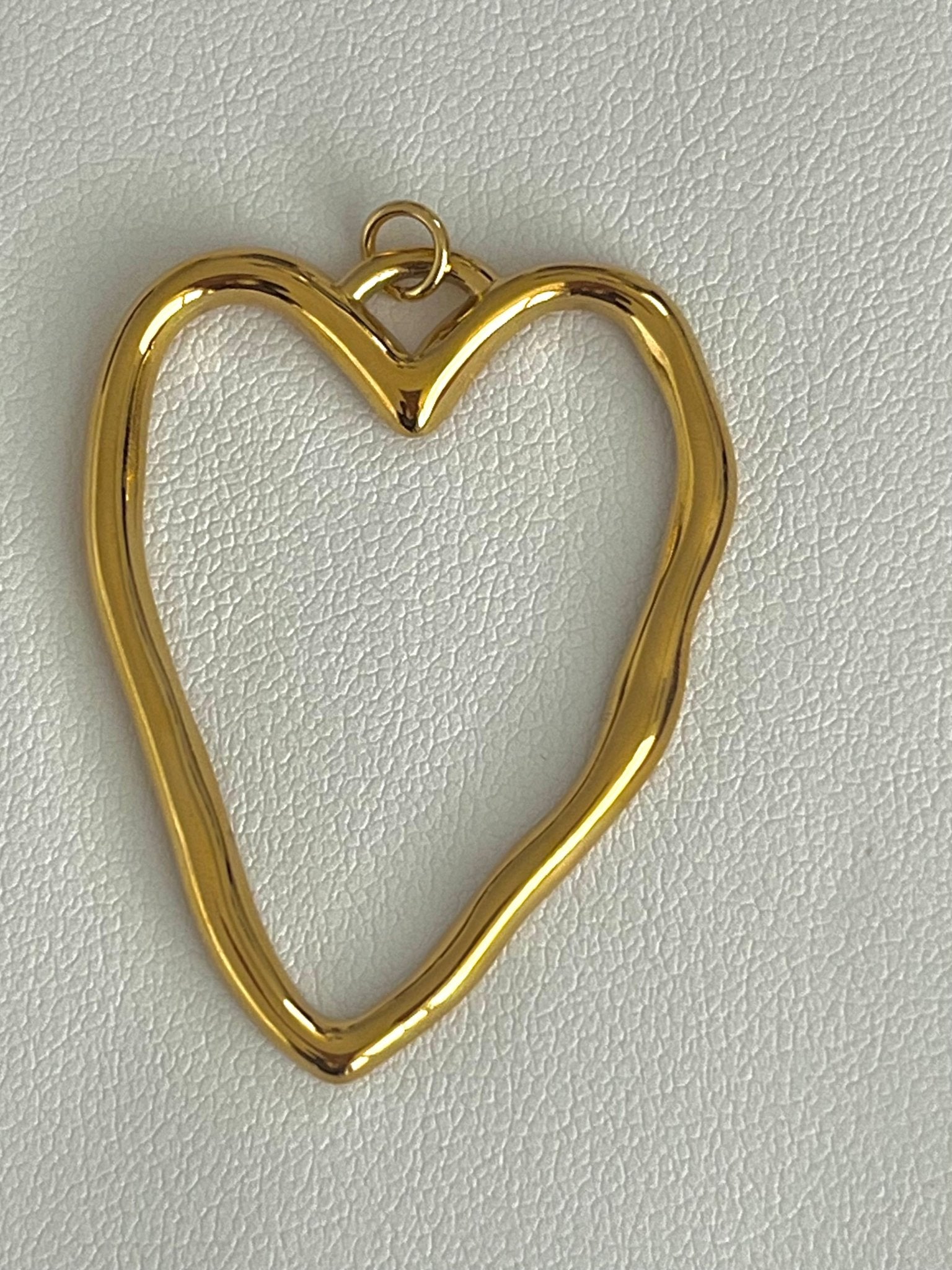 Big gold heart - Dolché JewelryDolché Jewelry