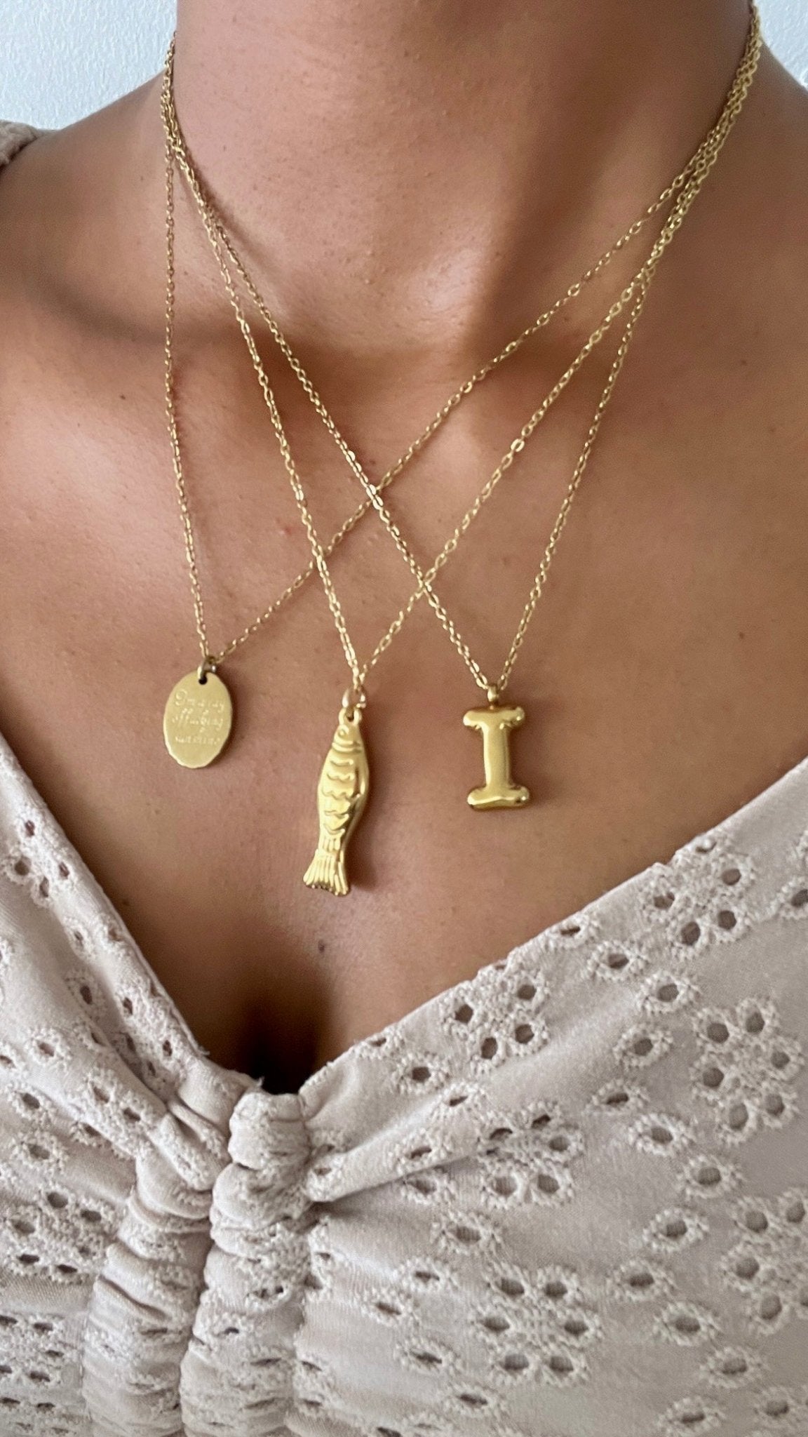 Golden catch necklace - Dolché JewelryDolché Jewelry