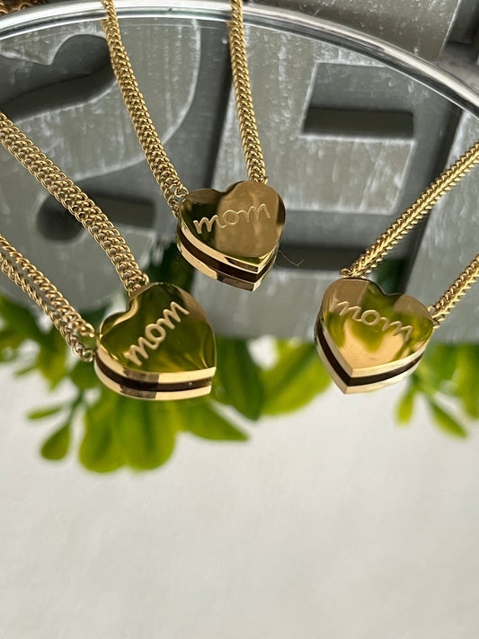 Mom heart necklace - Dolché JewelryDolché Jewelry