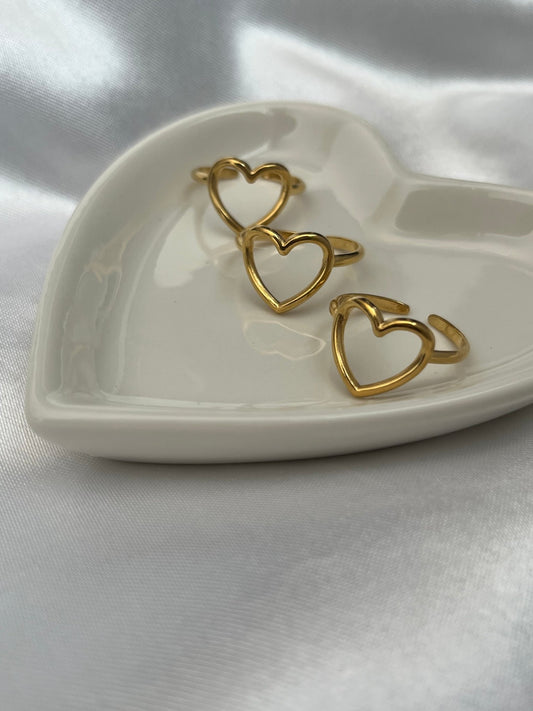 Golden heart ring - Dolché JewelryDolché Jewelry