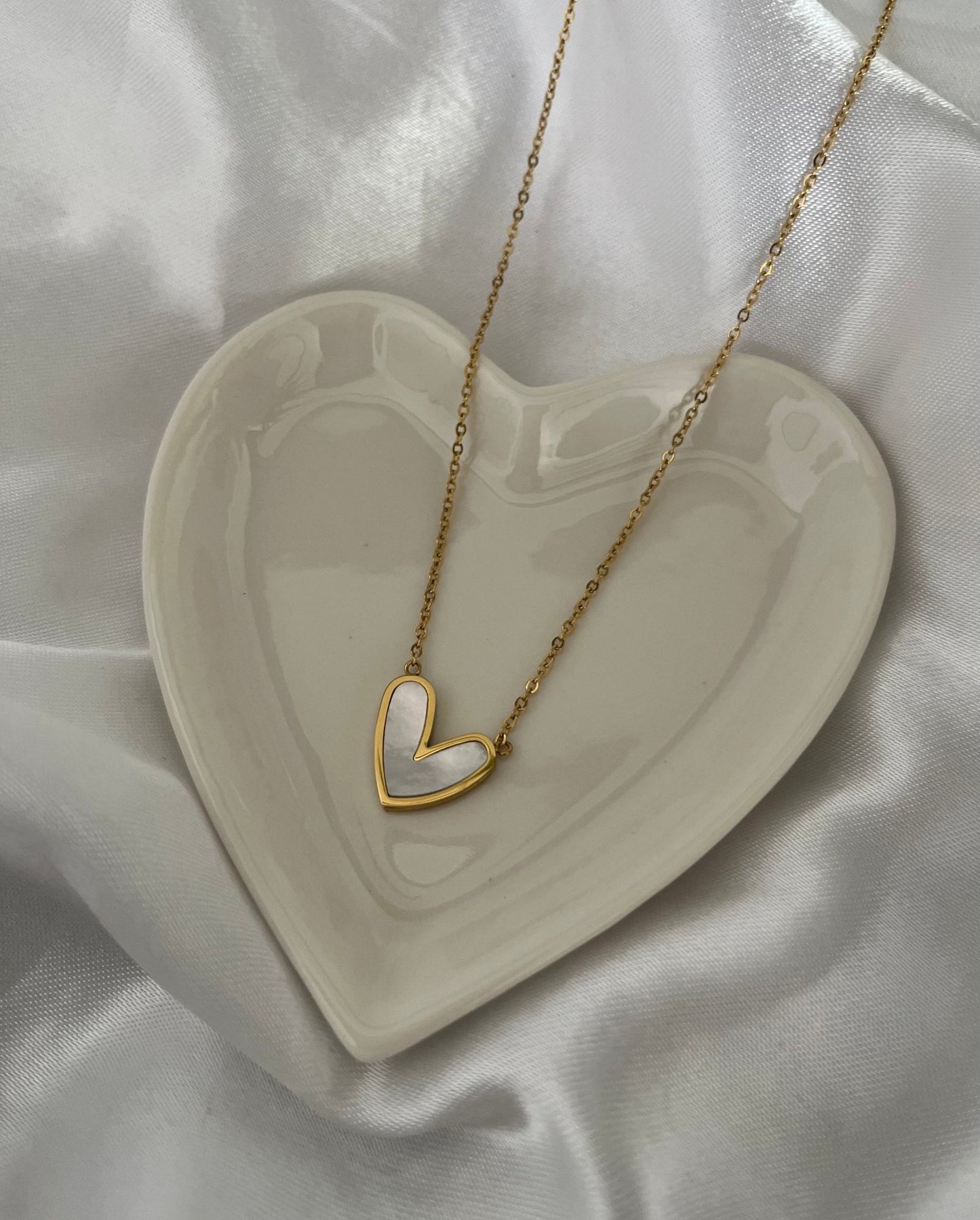 Love me necklace - Dolché JewelryDolché Jewelry